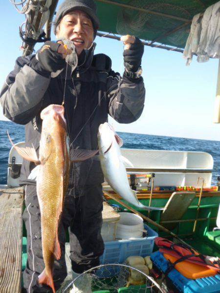 真祐丸 （しんゆうまる） 釣果