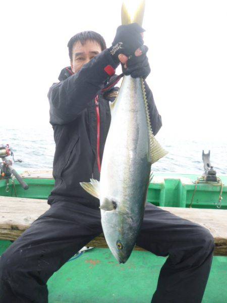 真祐丸 （しんゆうまる） 釣果