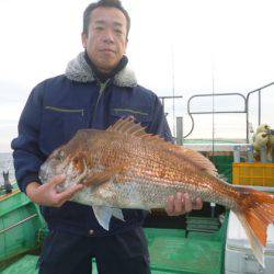 真祐丸 (しんゆうまる) 釣果