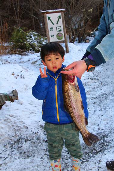 小菅トラウトガーデン 釣果