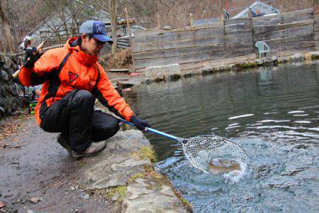 小菅トラウトガーデン 釣果