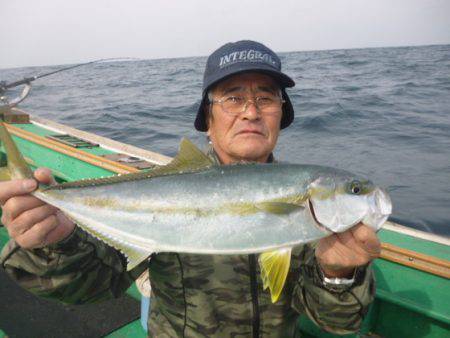 真祐丸 （しんゆうまる） 釣果