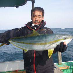 真祐丸 （しんゆうまる） 釣果