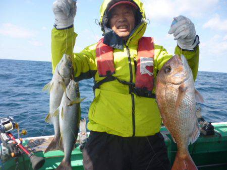 真祐丸 （しんゆうまる） 釣果