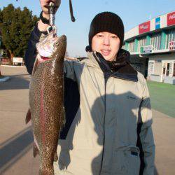 としまえんフィッシングエリア 釣果