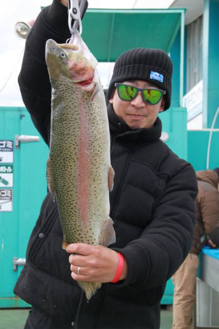 としまえんフィッシングエリア 釣果