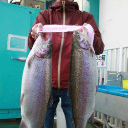 としまえんフィッシングエリア 釣果