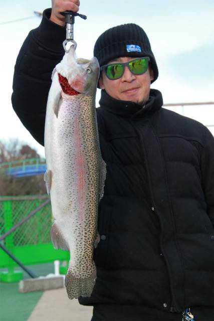 としまえんフィッシングエリア 釣果