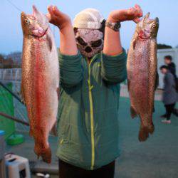 としまえんフィッシングエリア 釣果