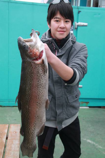 としまえんフィッシングエリア 釣果