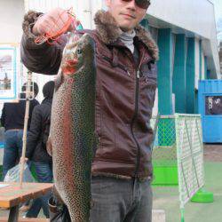 としまえんフィッシングエリア 釣果