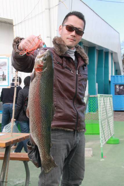 としまえんフィッシングエリア 釣果