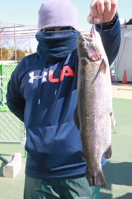 としまえんフィッシングエリア 釣果