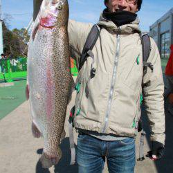 としまえんフィッシングエリア 釣果