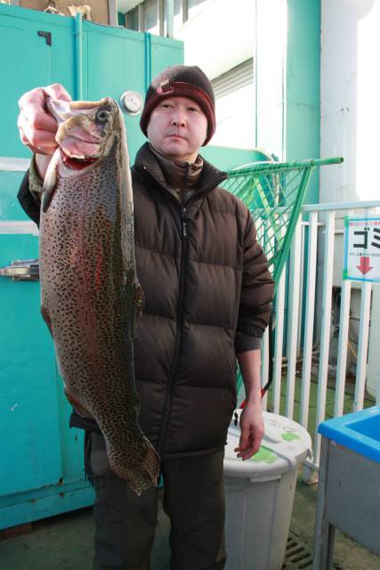 としまえんフィッシングエリア 釣果