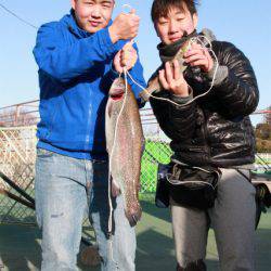 としまえんフィッシングエリア 釣果