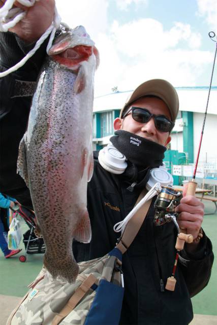 としまえんフィッシングエリア 釣果