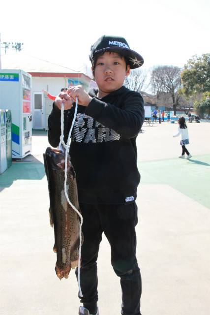 としまえんフィッシングエリア 釣果