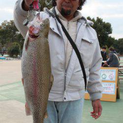 としまえんフィッシングエリア 釣果