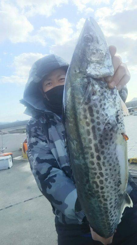 サンマリン 釣果