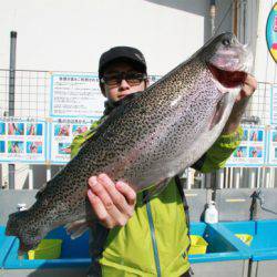 としまえんフィッシングエリア 釣果