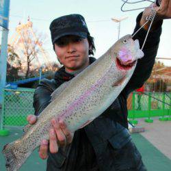 としまえんフィッシングエリア 釣果