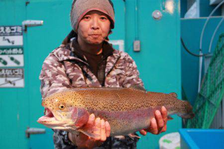 としまえんフィッシングエリア 釣果