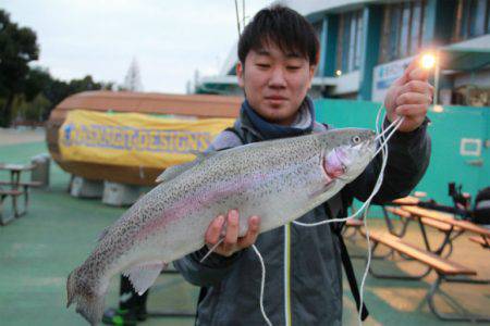 としまえんフィッシングエリア 釣果