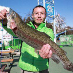 としまえんフィッシングエリア 釣果