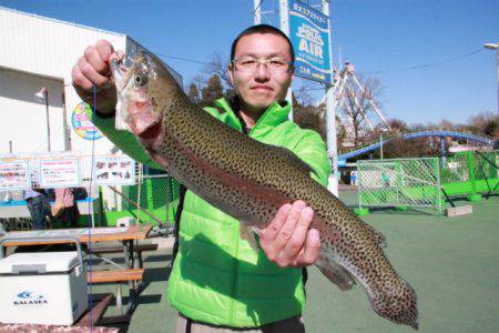 としまえんフィッシングエリア 釣果