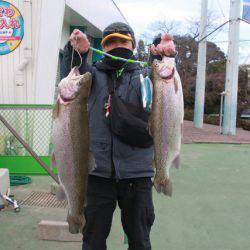 としまえんフィッシングエリア 釣果