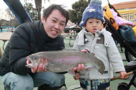 としまえんフィッシングエリア 釣果