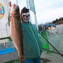 としまえんフィッシングエリア 釣果