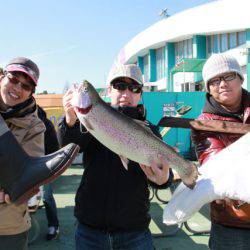 としまえんフィッシングエリア 釣果
