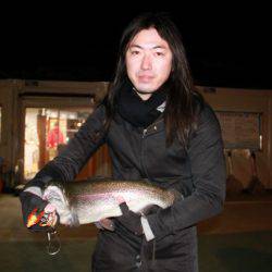 としまえんフィッシングエリア 釣果