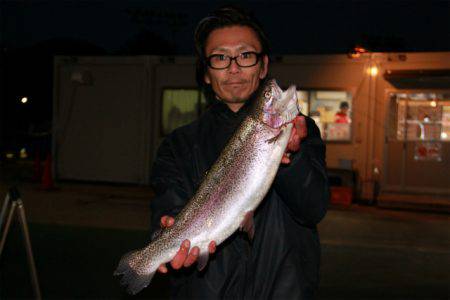 としまえんフィッシングエリア 釣果