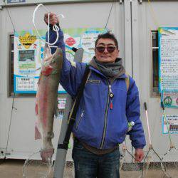 としまえんフィッシングエリア 釣果