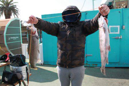 としまえんフィッシングエリア 釣果