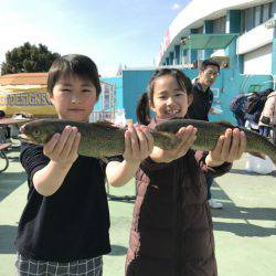 としまえんフィッシングエリア 釣果