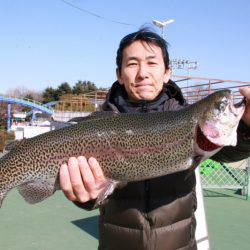 としまえんフィッシングエリア 釣果