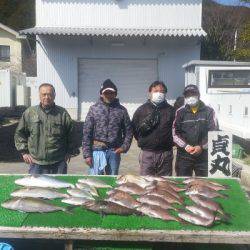 貞丸 釣果