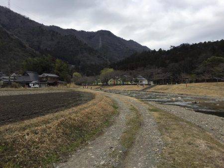 小柿渓谷放流釣り場