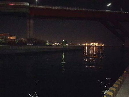 犯人はこいつかぁ~