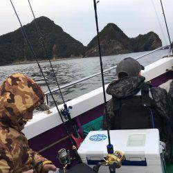 真祐丸さんにてイカメタルゲーム