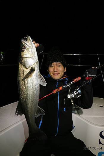 フルコンタクト 釣果