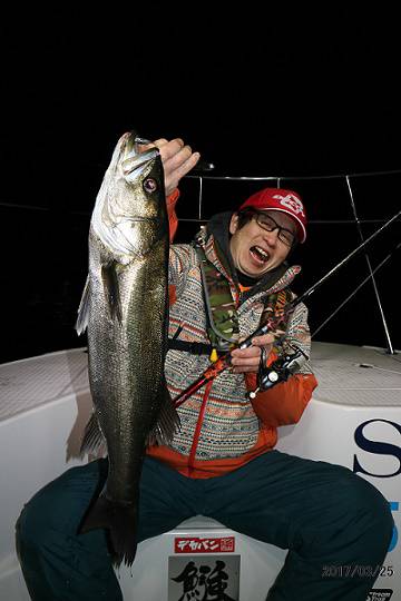 フルコンタクト 釣果