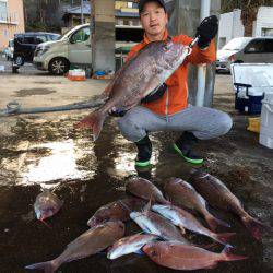 勇勝丸 釣果