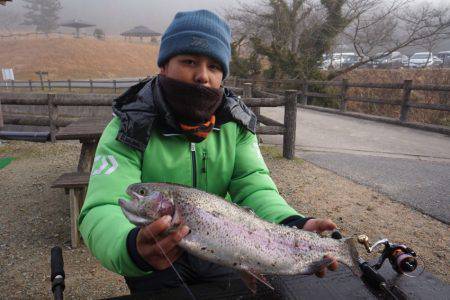 フィッシングレイクたかみや 釣果
