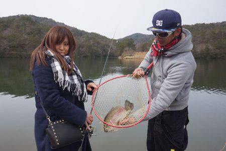 フィッシングレイクたかみや 釣果