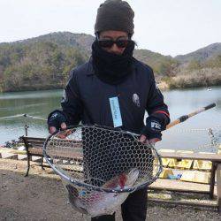 フィッシングレイクたかみや 釣果